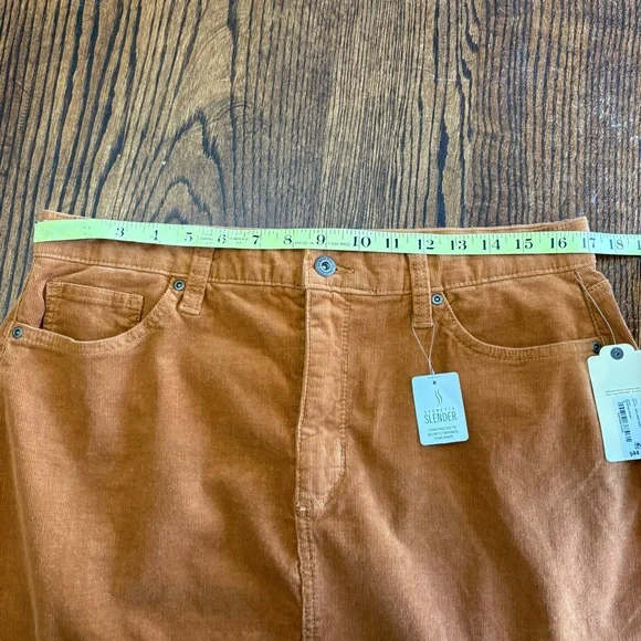 NWT St. John’s Bay Corduroy Skirt Size 14 Rust Brown Preppy Secretly Slender - Picture 11 of 12